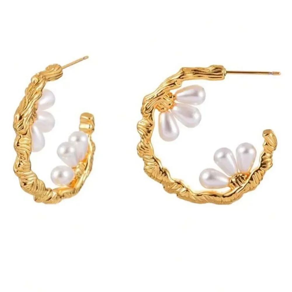 Gold and Pearl Floral Earrings A1377
